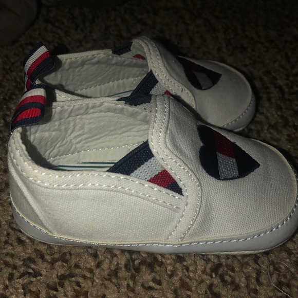 Tommy Hilfiger soft bottoms - Picture 3 of 4